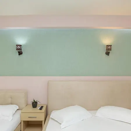 Hotel Picasso Radhimë