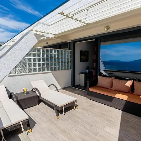 Picasso Hotell 4*